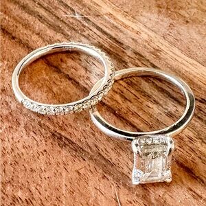 ABSOLUTELY STUNNING Silver Ring Set with Clear Stones..Lab-Grown and Never Worn!